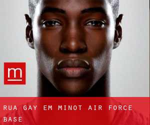 Rua Gay em Minot Air Force Base